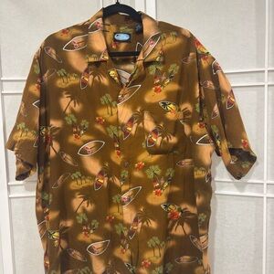 Blue Sky Brown Hawaiian Surfboard & Palm Short-Sleeve Button-Down Shirt